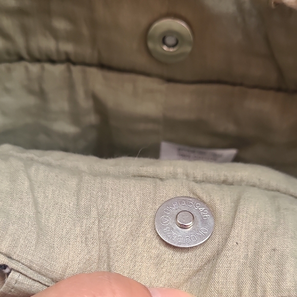 Elegant Black and Gray Women's Backpack - Picture 6 of 8